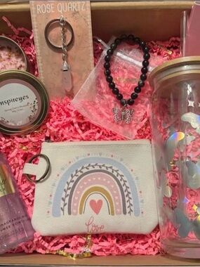 “Butterfly Love” Themed Gift Box